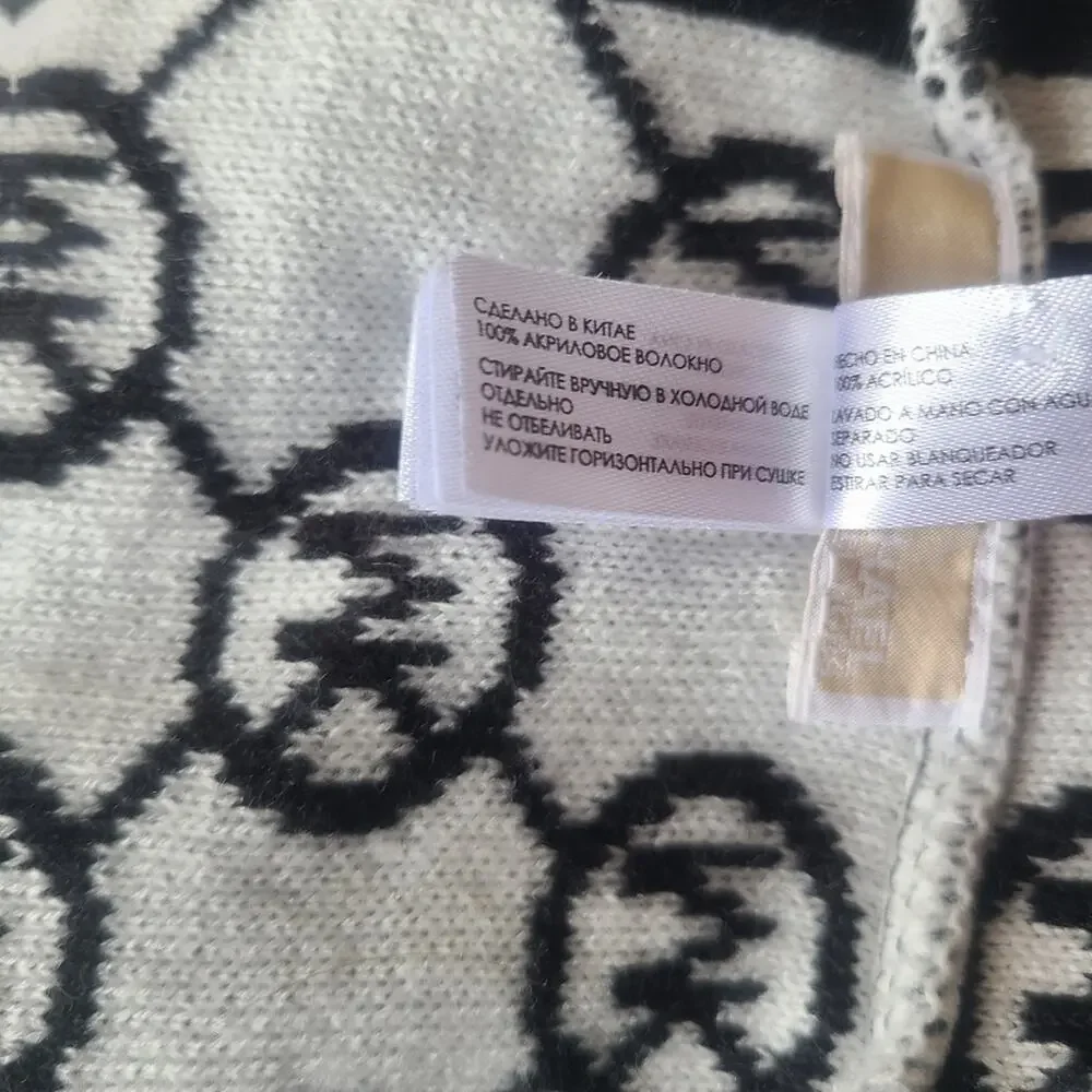 Michael Kors Black and White Scarf MK print One Size - Picture 5 of 5